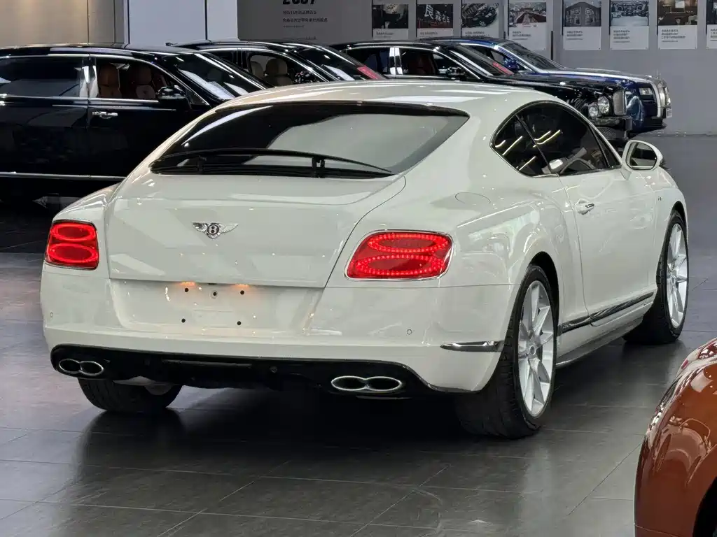Continental GT 4.0 T GT V8 S Standard