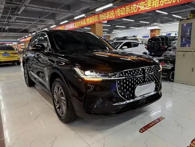 Lincoln Corsair 2.0 T 2 WD Premium