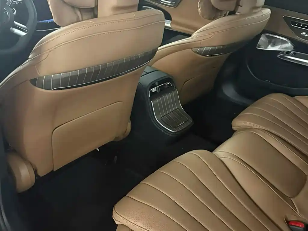 Mercedes-Benz E-Class E 300 L Luxury