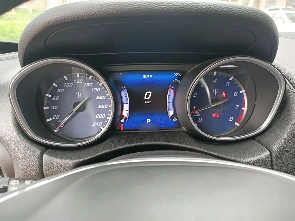 Levante 3.0 T S Standard