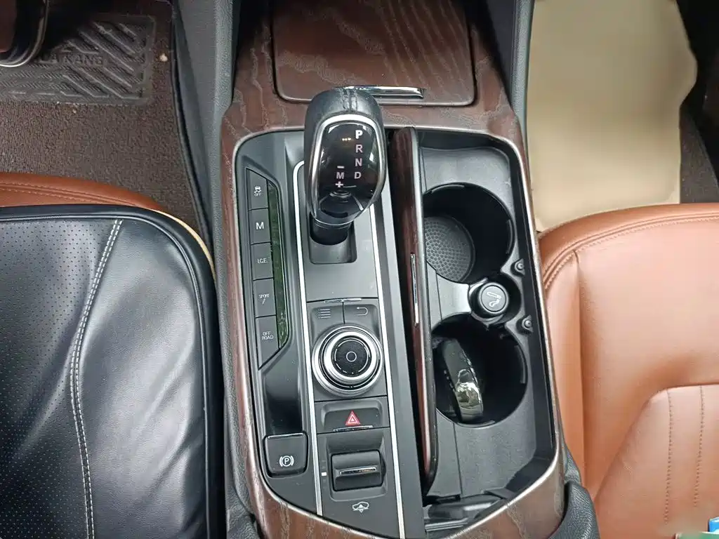 Levante 3.0 T S Standard