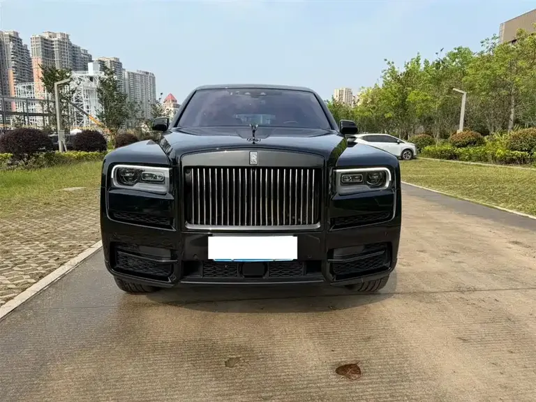 Rolls-Royce Cullinan Black Badge