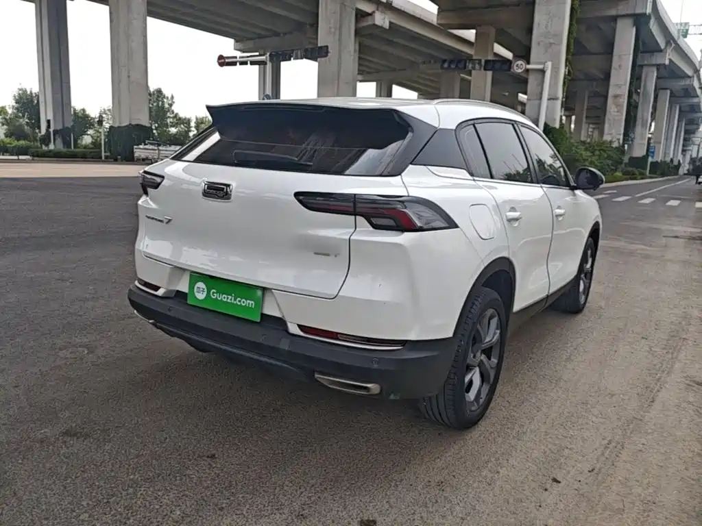 Qoros 7 1.6 T Cruise Luxury