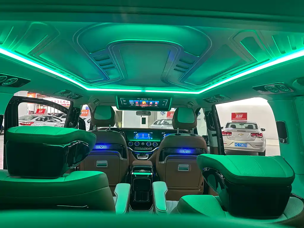 Vito 2.0 T Business 7-seat