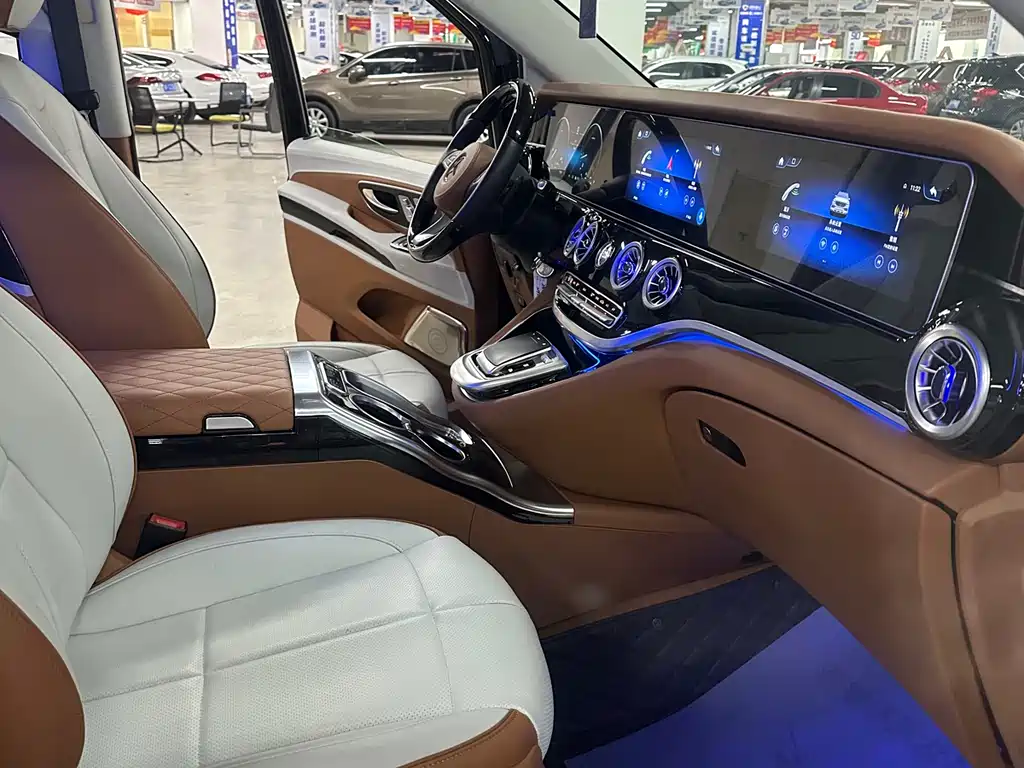 Vito 2.0 T Business 7-seat