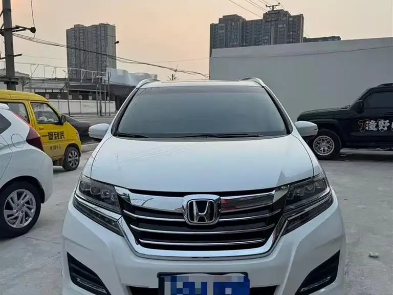 Honda Elysion 2.4 L Luxury