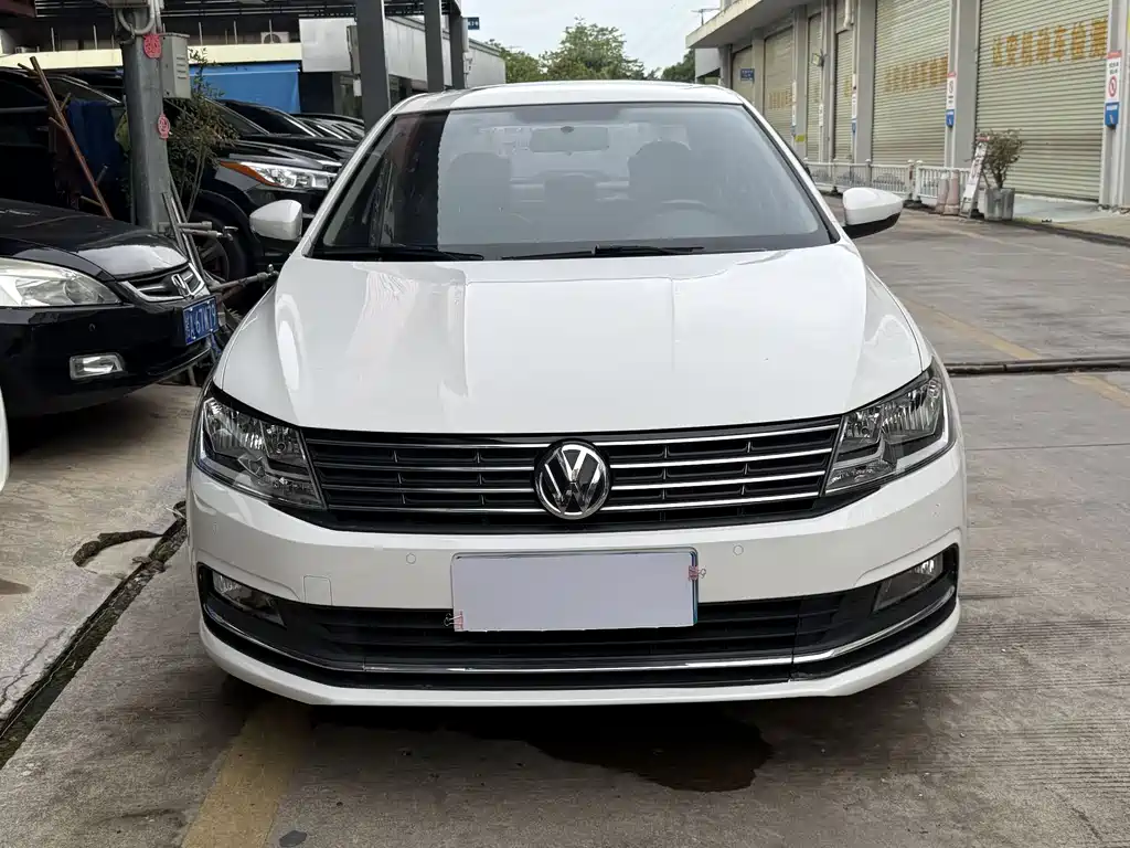 Lavida 1.6 L Manual Comfort
