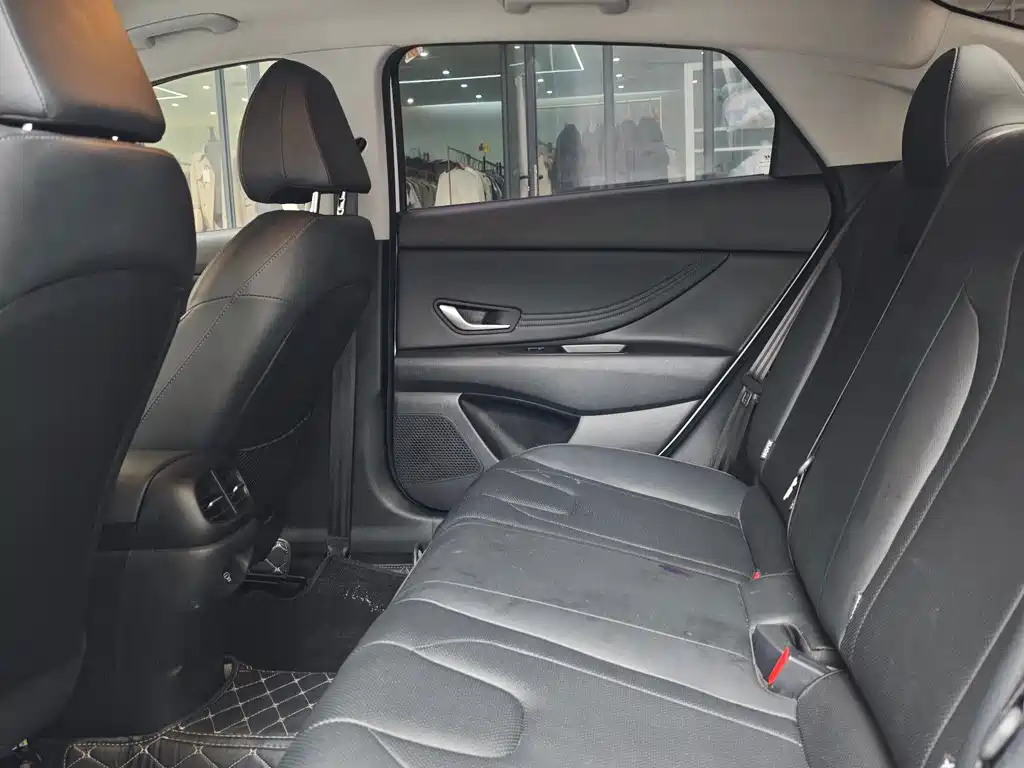 Elantra 1.5 L CVT GLX Elite