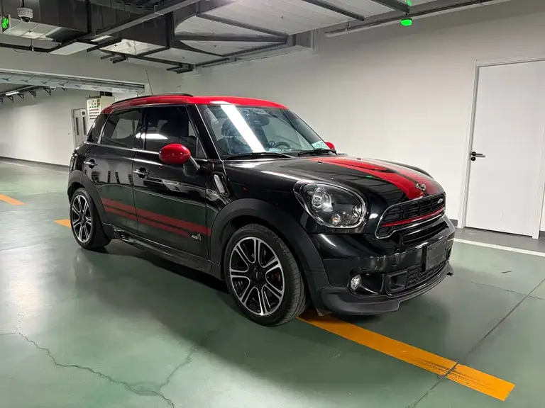 MINI JCW Countryman 1.6 T JOHN COOPER WORKS A
