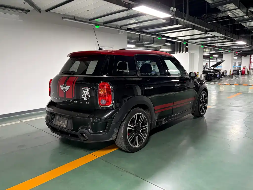 MINI JCW Countryman 1.6 T JOHN COOPER WORKS A