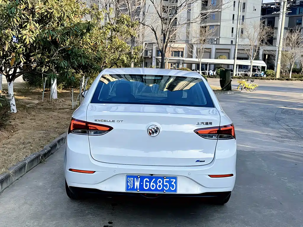 Excelle GT Facelift 1.3 T Auto Light Hybrid Elite
