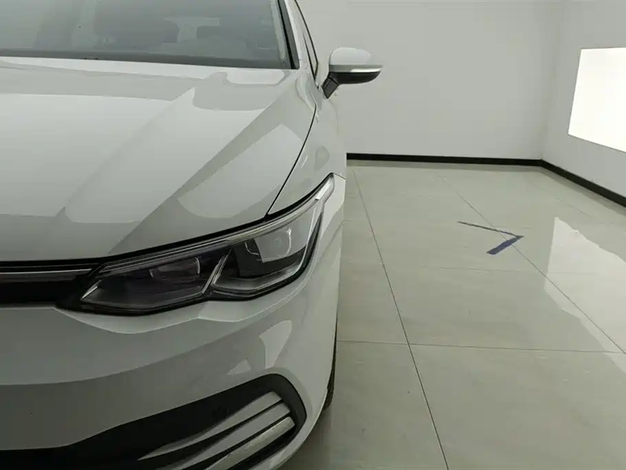 Golf Facelift 280 TSI DSG Pro