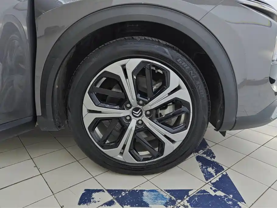C5 X 1.6 T Extraordinary Enjoyment