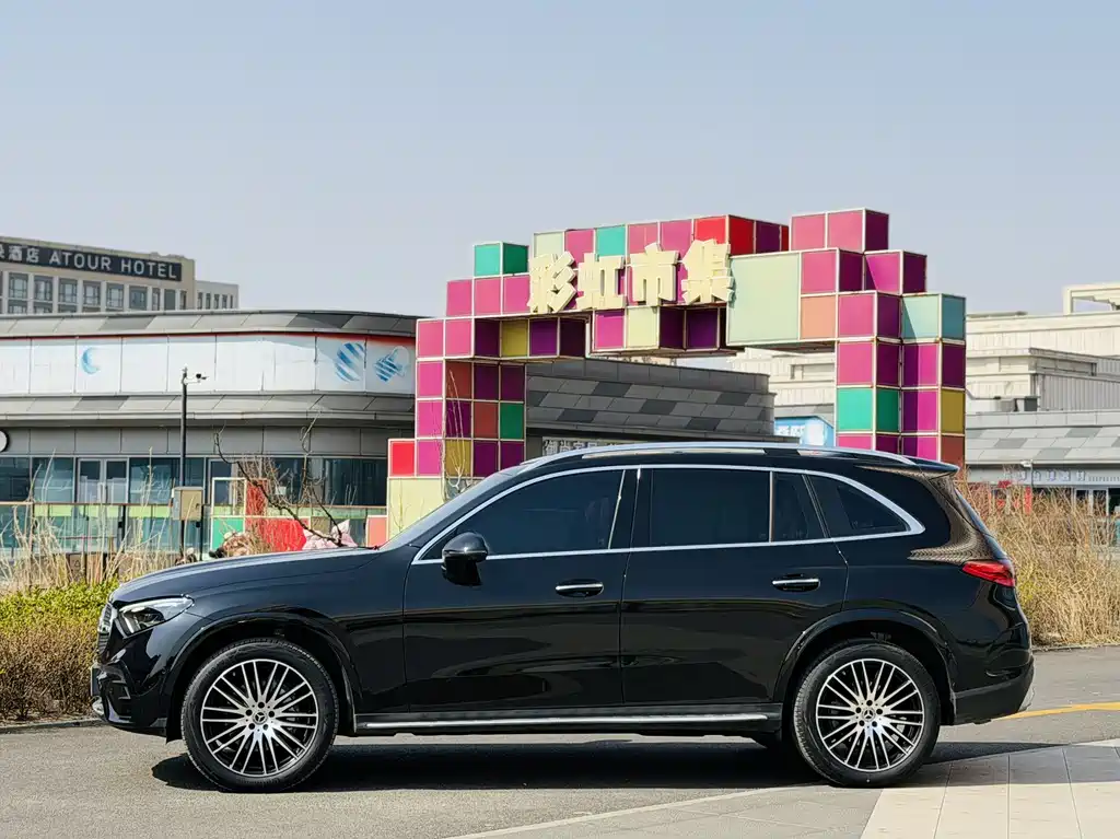 Mercedes-Benz GLC GLC 300 L 4 MATIC Luxury 5-seat
