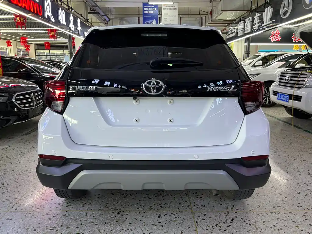 YARiS L Zhixuan Zhixuan X 1.5 L CVT Luxury PLUS