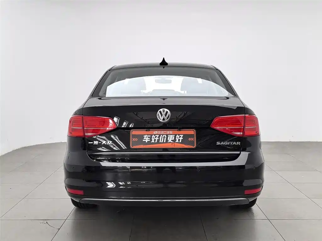 Sagitar 1.6 L Auto Comfort