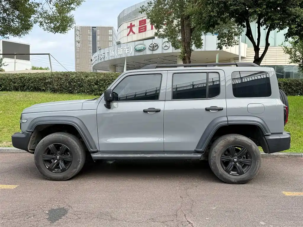 Tank 300 Offroad 2.0 T Conqueror