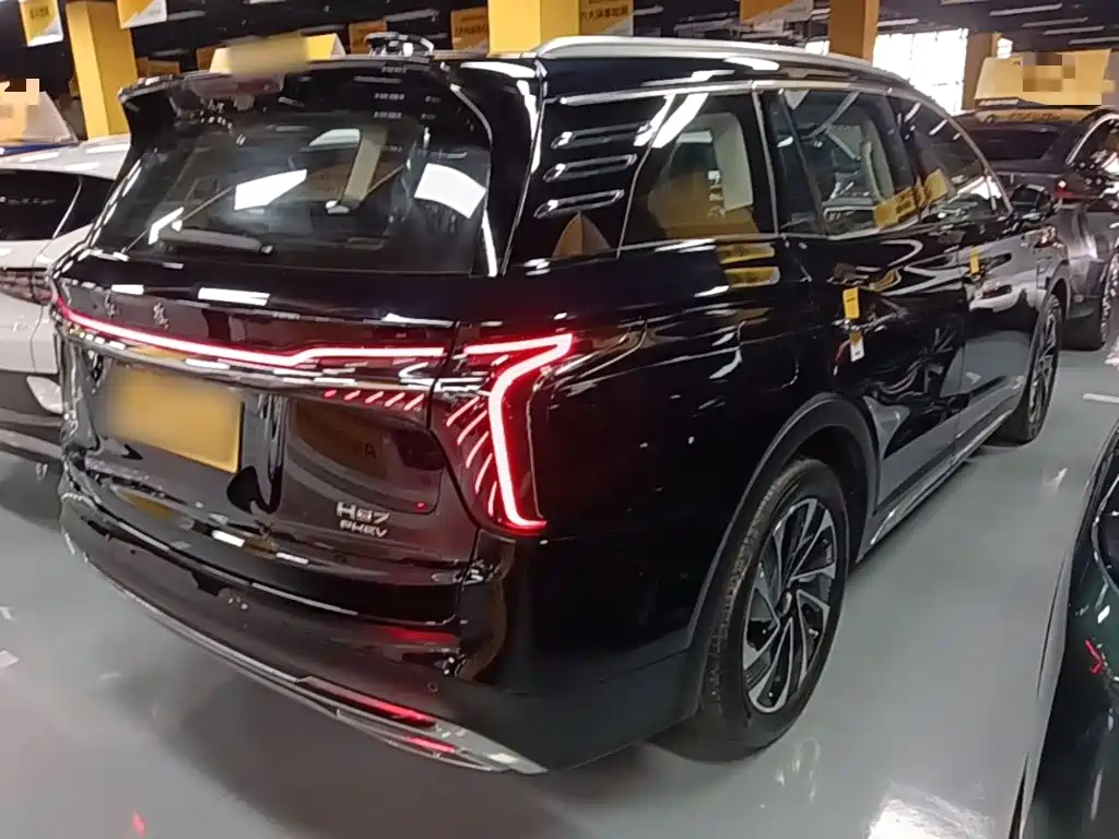 Hongqi HS7 PHEV 2.0 T PHEV 4 WD Flagship Smooth 6-seat