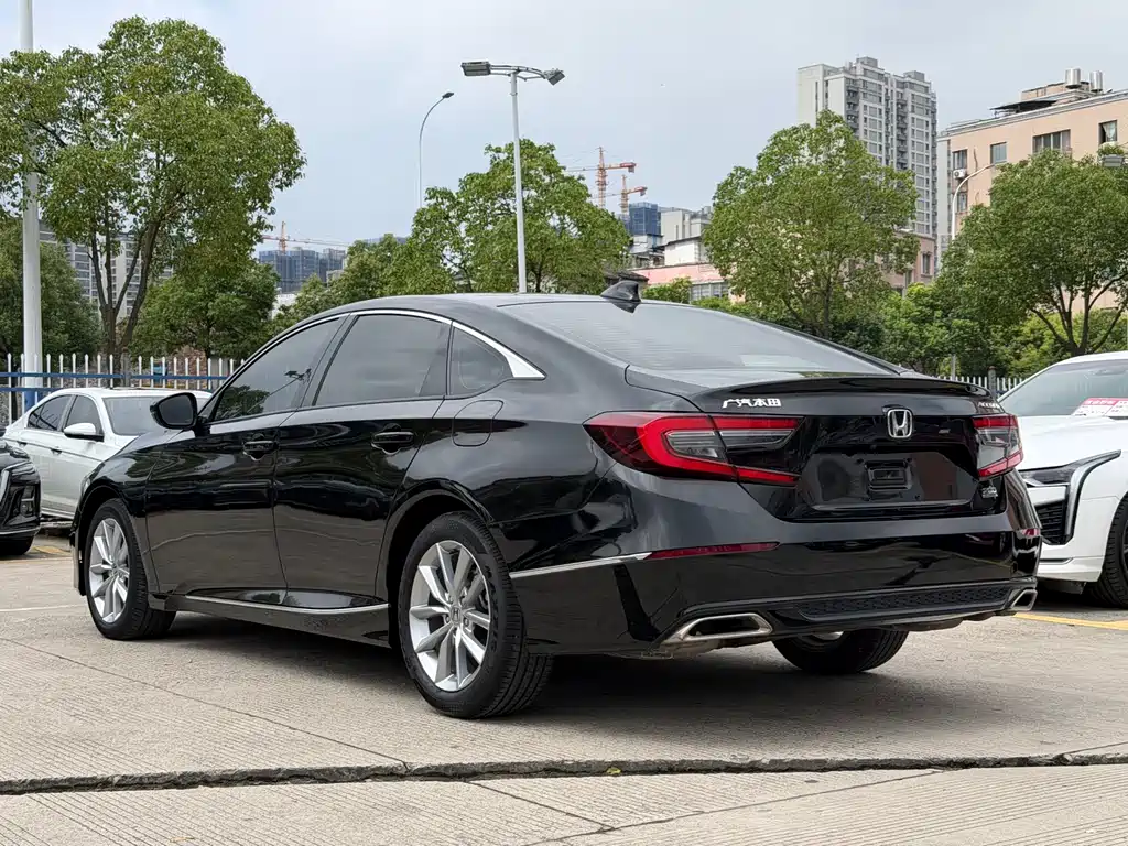 Accord 260 TURBO Luxury