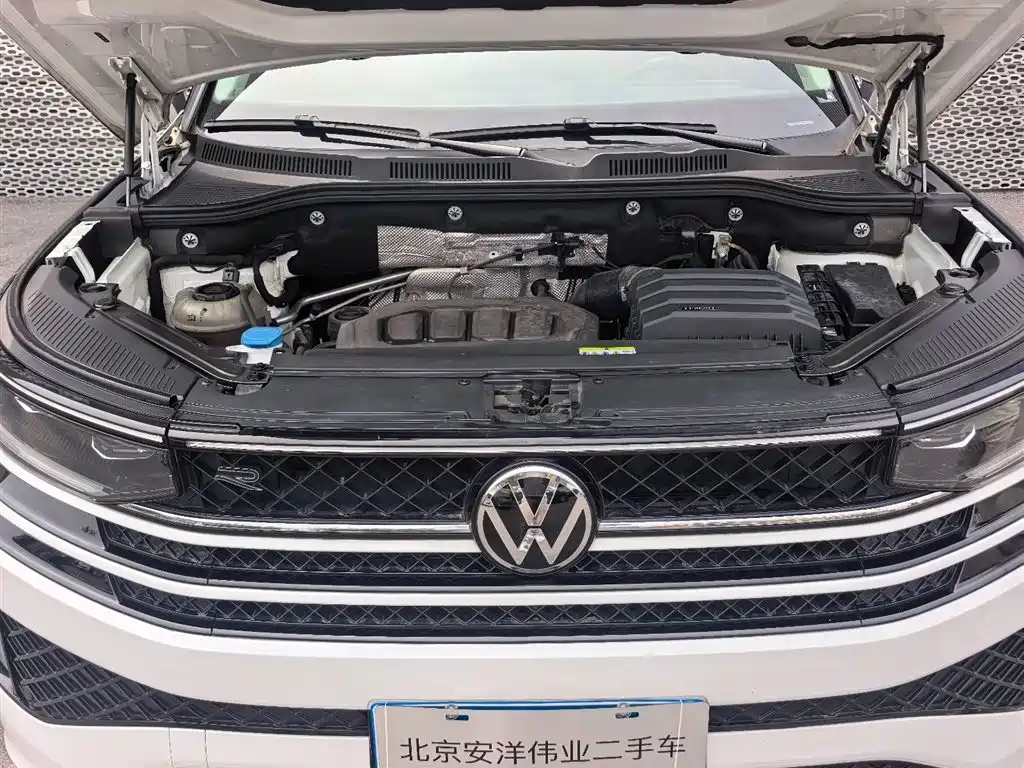Tavendor 380 TSI 4 WD R-Line Cruise