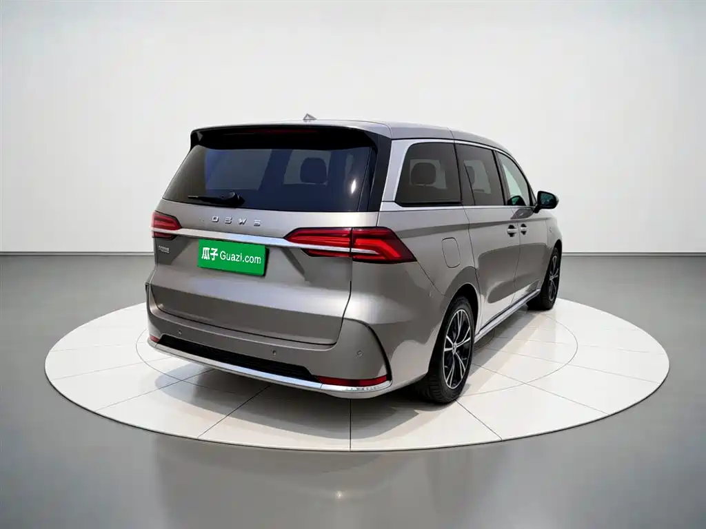 Roewe iMAX8 400 TGI Supreme Enjoyment
