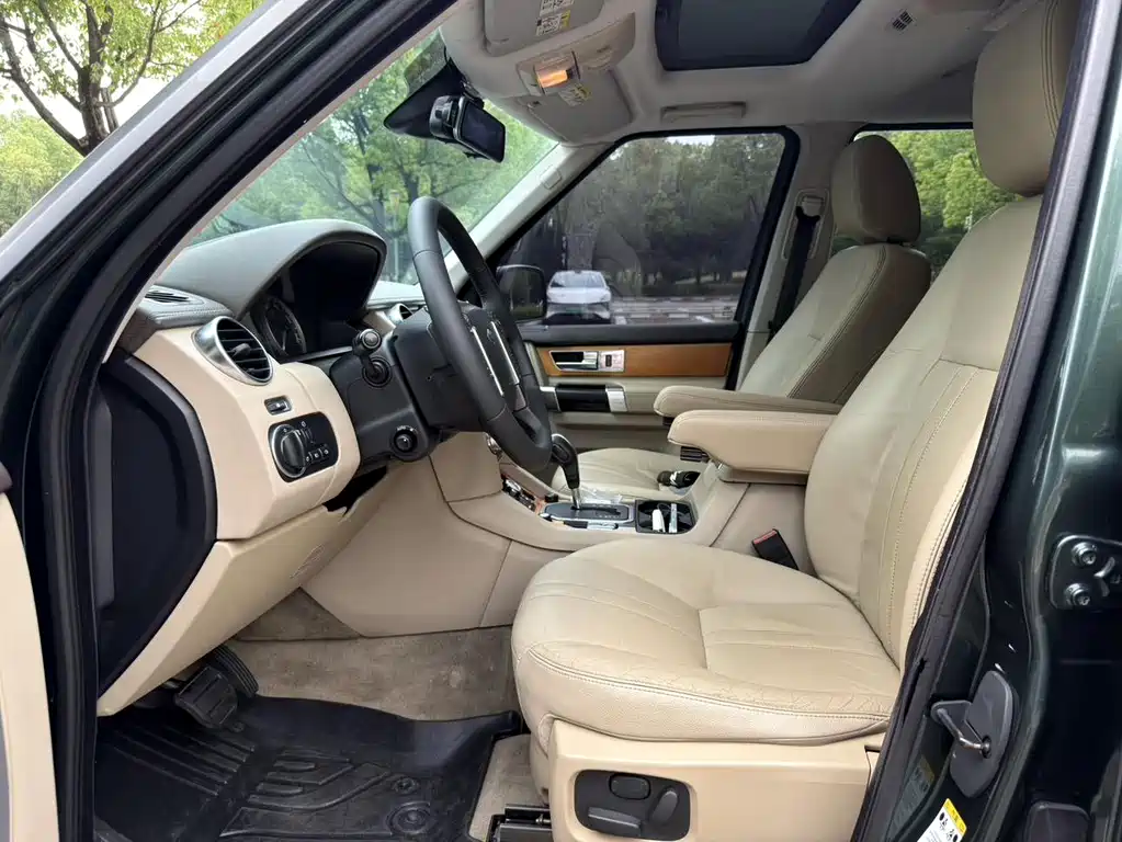 Discovery 3.0 SDV6 HSE Diesel