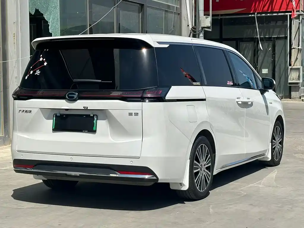 Trumpchi E8 NEV 传祺E8 PHEV 2024款 150 km MAX+