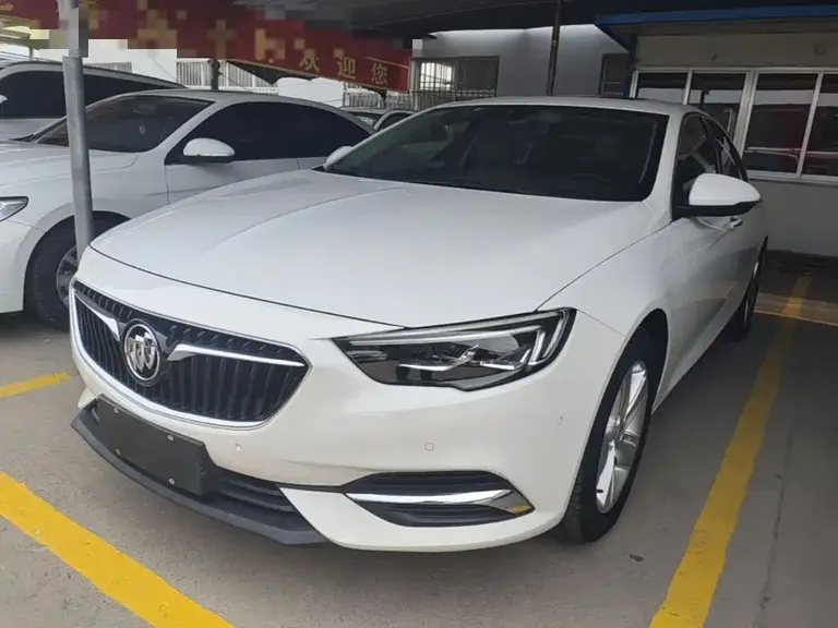 Buick Regal 20 T Luxury