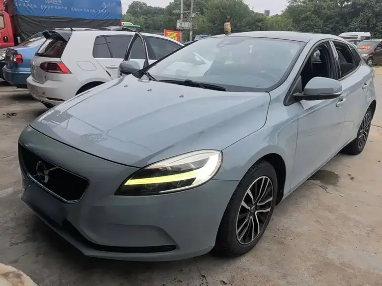 Volvo V40 T3 Smart Ease