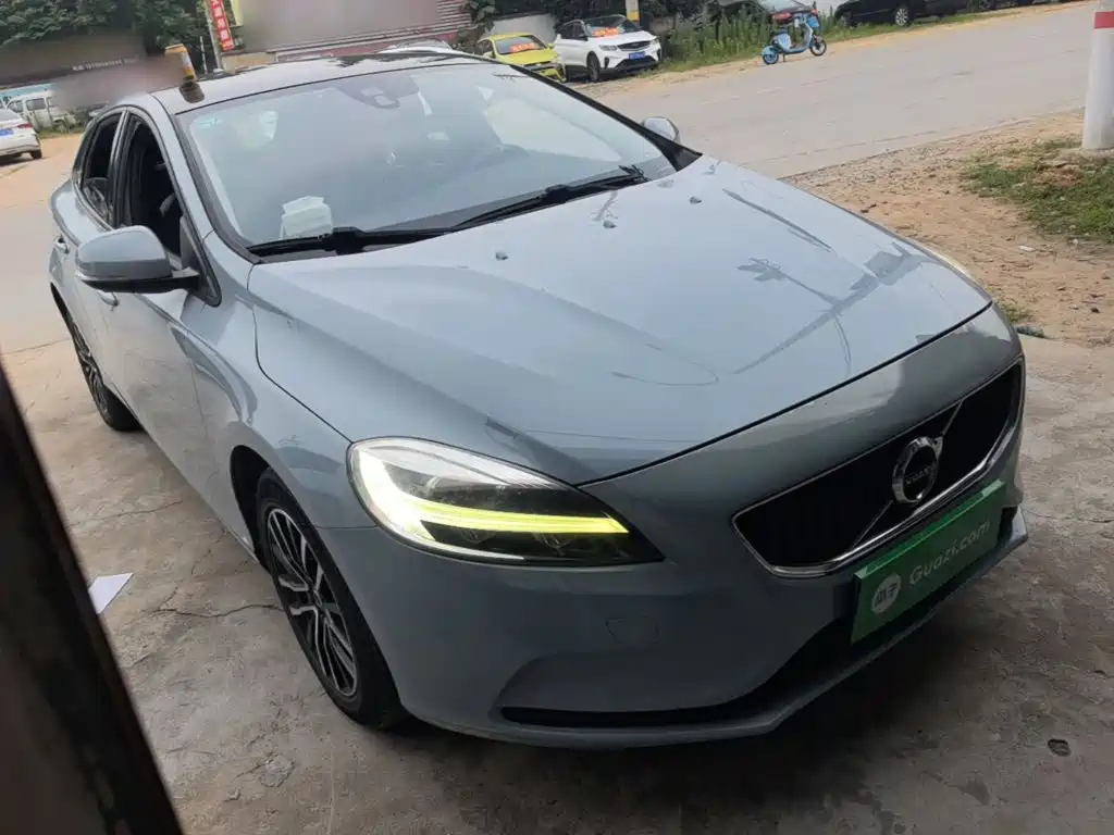 Volvo V40 T3 Smart Ease