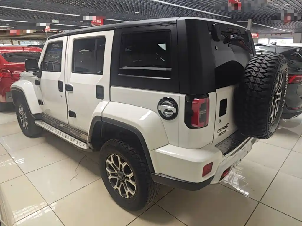 BAIC BJ40 2.0 T Auto 4 WD City Hunter Supreme