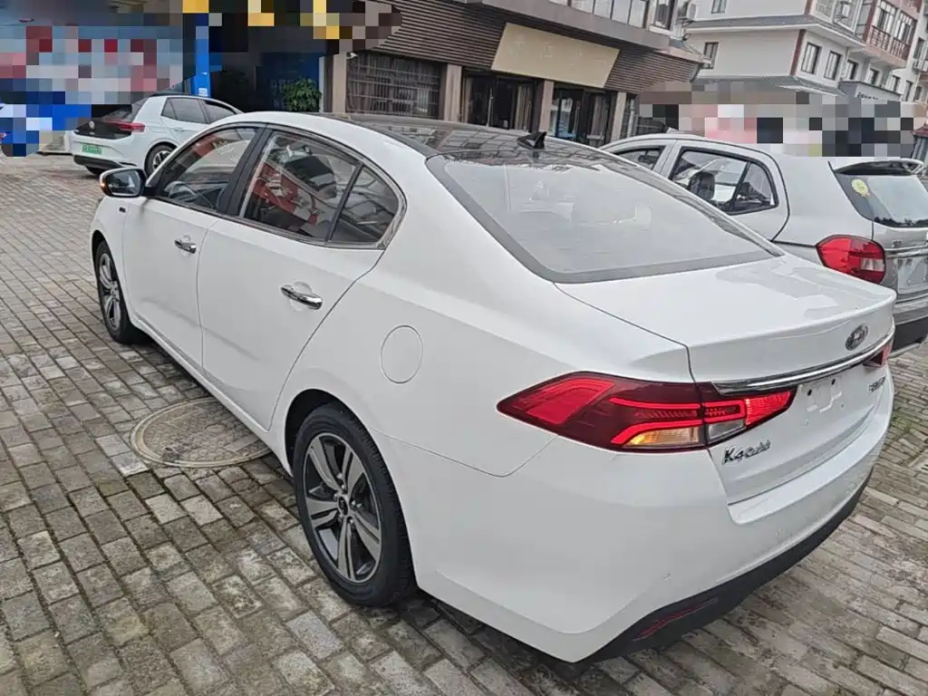 Kaishen 1.8 L Auto GLS
