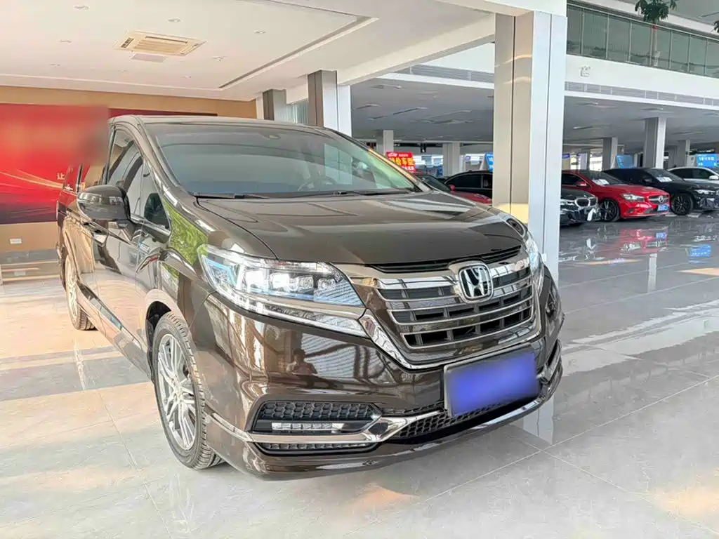 Elysion 2.0 L Hybrid Luxury