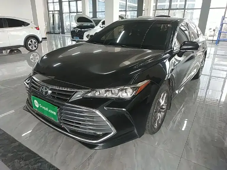Toyota Avalon 2.5 L Progressive CN-VI