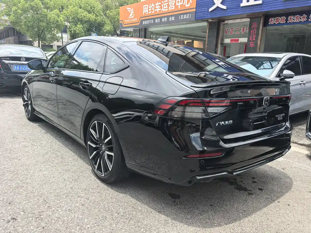 Accord 260 TURBO Flagship