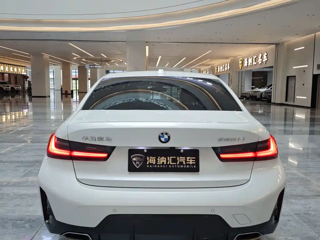 BMW 3 Series 325 Li M Sport Package
