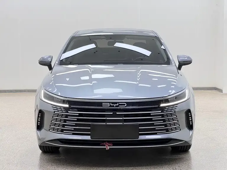 BYD Destroyer 05 Champion DM-i 55 KM Luxury