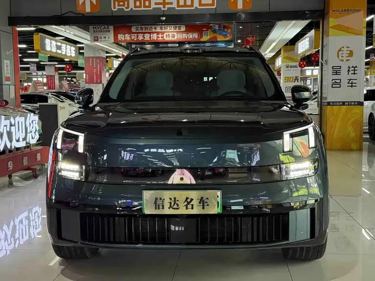 Lynk & Co 900 领克900 2025款 2.0 T Ultra 6座