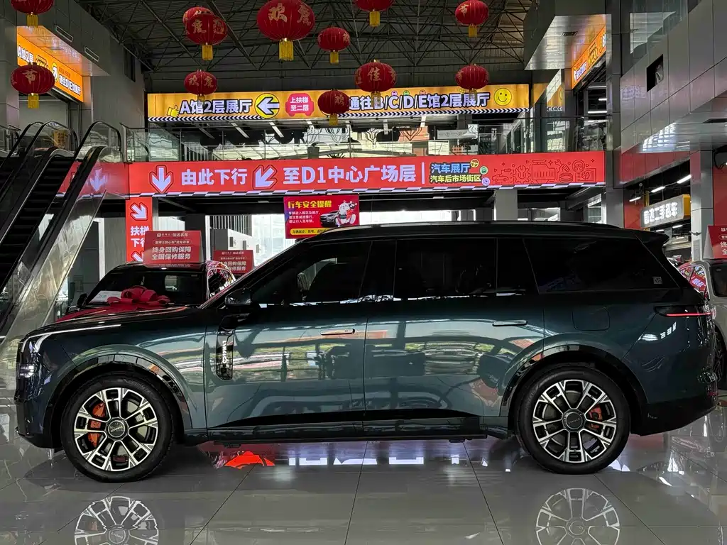Lynk & Co 900 领克900 2025款 2.0 T Ultra 6座