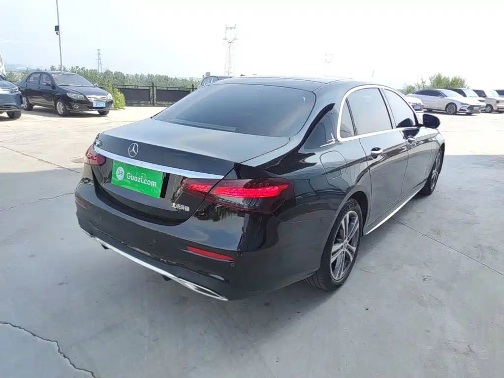 Mercedes-Benz E-Class Facelift E 260 L Sport