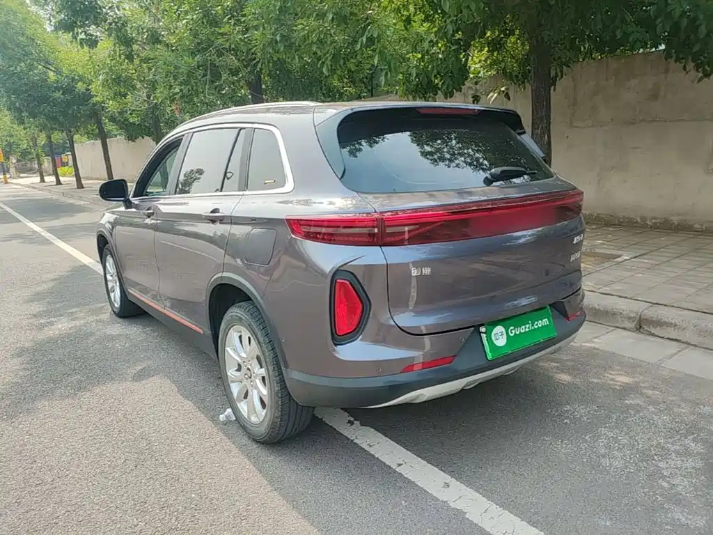 Skyworth HT-i 创维HT-i 2022款 1.5 L PHEV 115 KM 智惠版