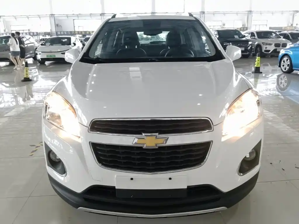 Tracker 1.4 T Auto 2 WD Luxury