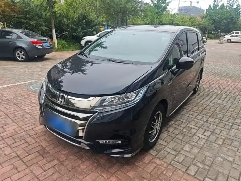 Honda Odyssey 2.0 L Sharp· Comfort Enjoyment