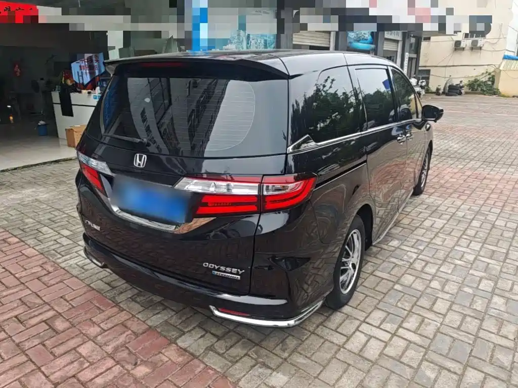 Odyssey 2.0 L Sharp· Comfort Enjoyment