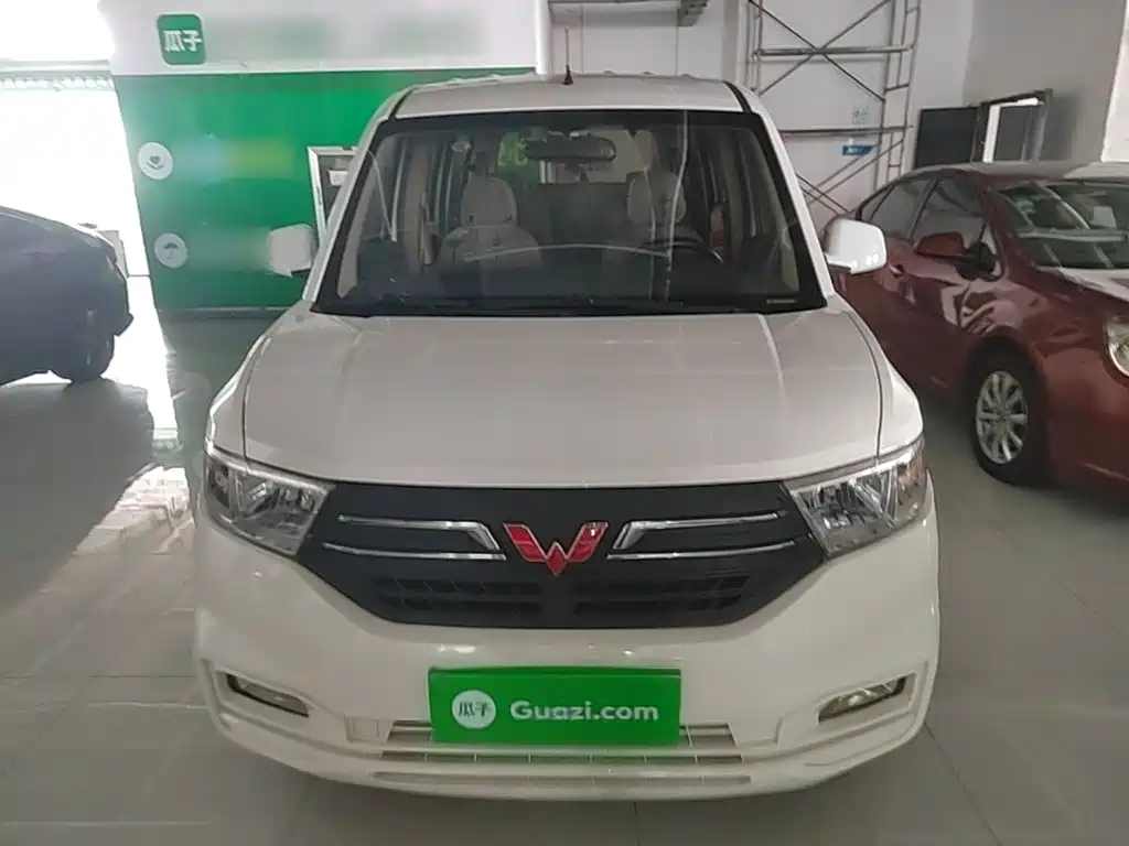 Wuling Hongguang V 1.5 L Power Enjoyment CN-VI LAR