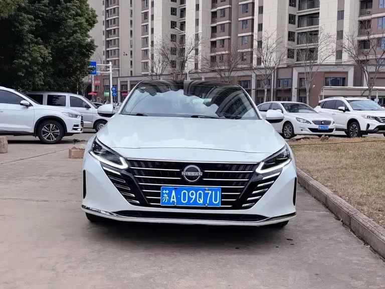 Nissan Teana 2.0 L XL-TLS Joy