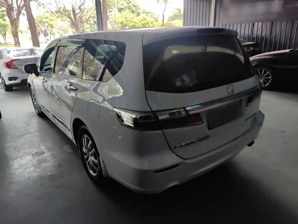 Odyssey 2.4 L Elite