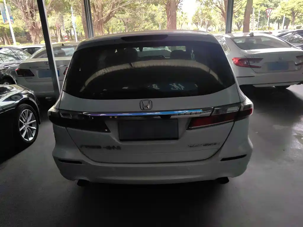 Odyssey 2.4 L Elite