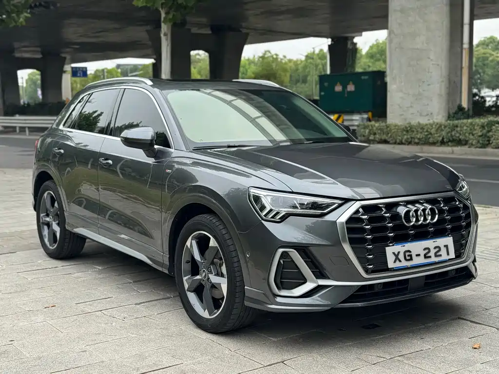 Audi Q3 35 TFSI Fashion Dynamic