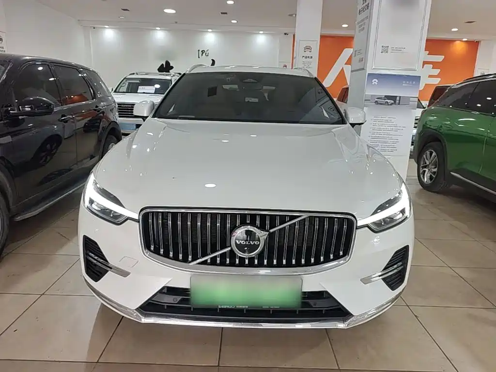 Volvo XC60 PHEV T8 PHEV Long Range 4 WD Smart Vision Luxury